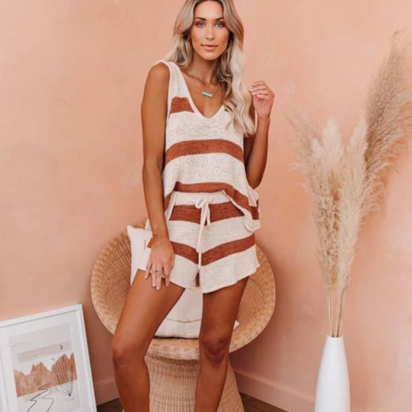 HOLLI Striped Knit Tank Top - Picture 3 of 12